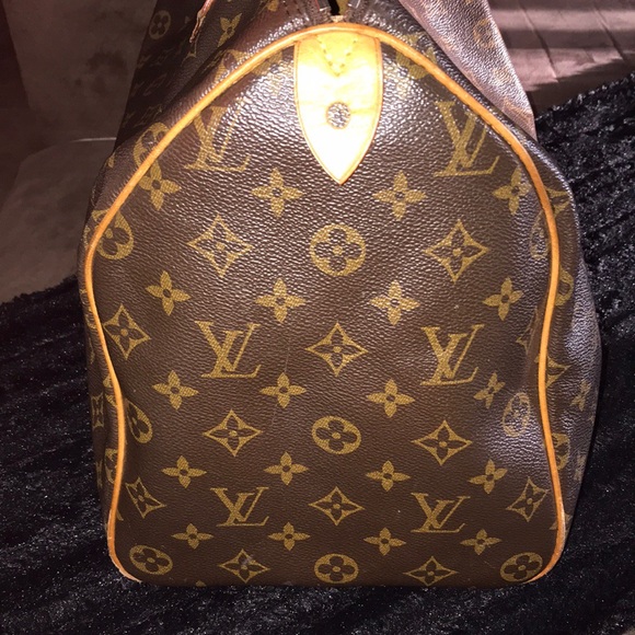authentic Louis Vuitton speedy 40 bag🌻 - Picture 5 of 8